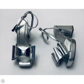 Shoes Heels Block By Clothes Mentor In Silver, Size: 8.5,Heels Women
