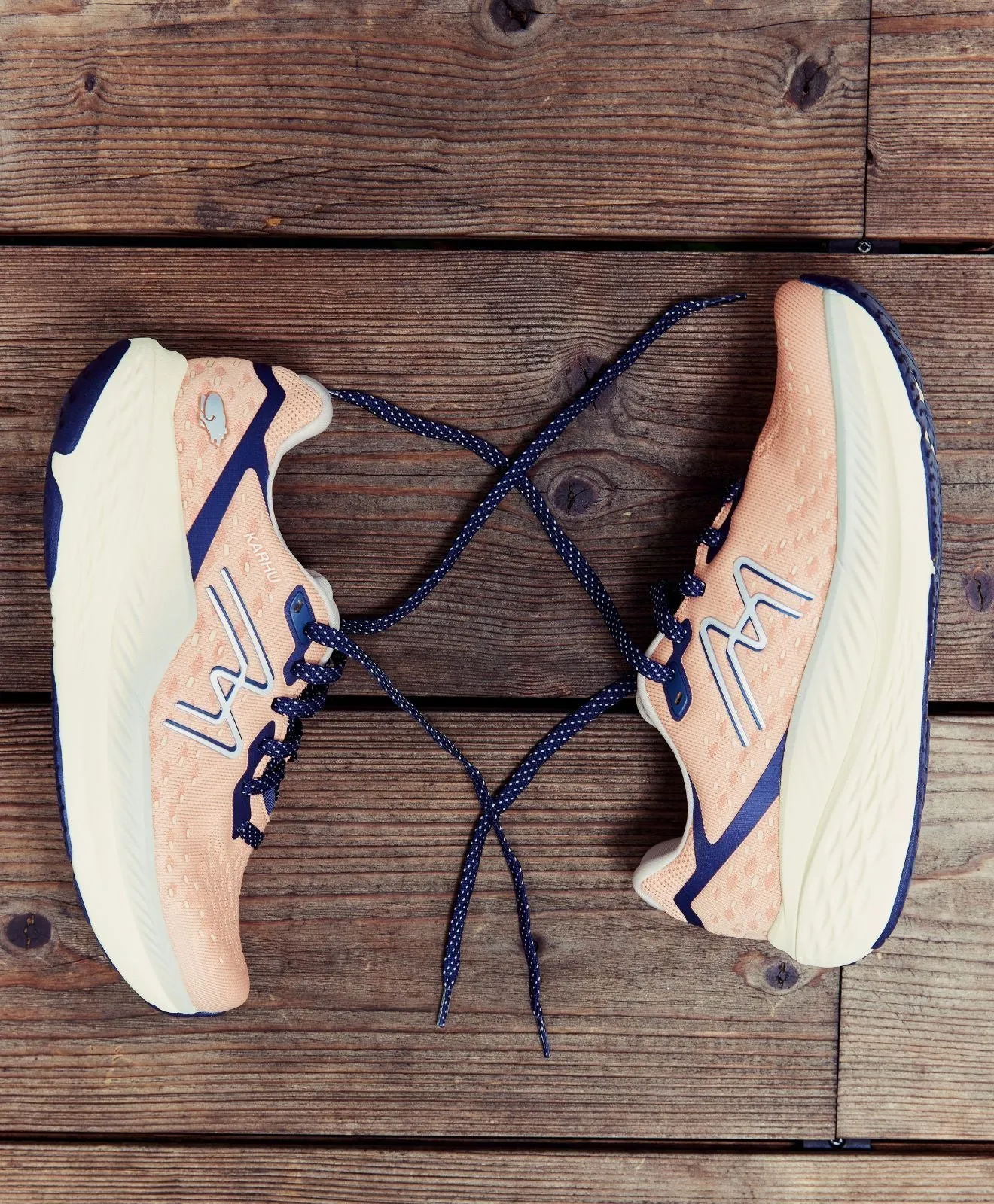 WOMEN'S MESTARI RUN - PINK SAND / VANILLA,Women Shoes