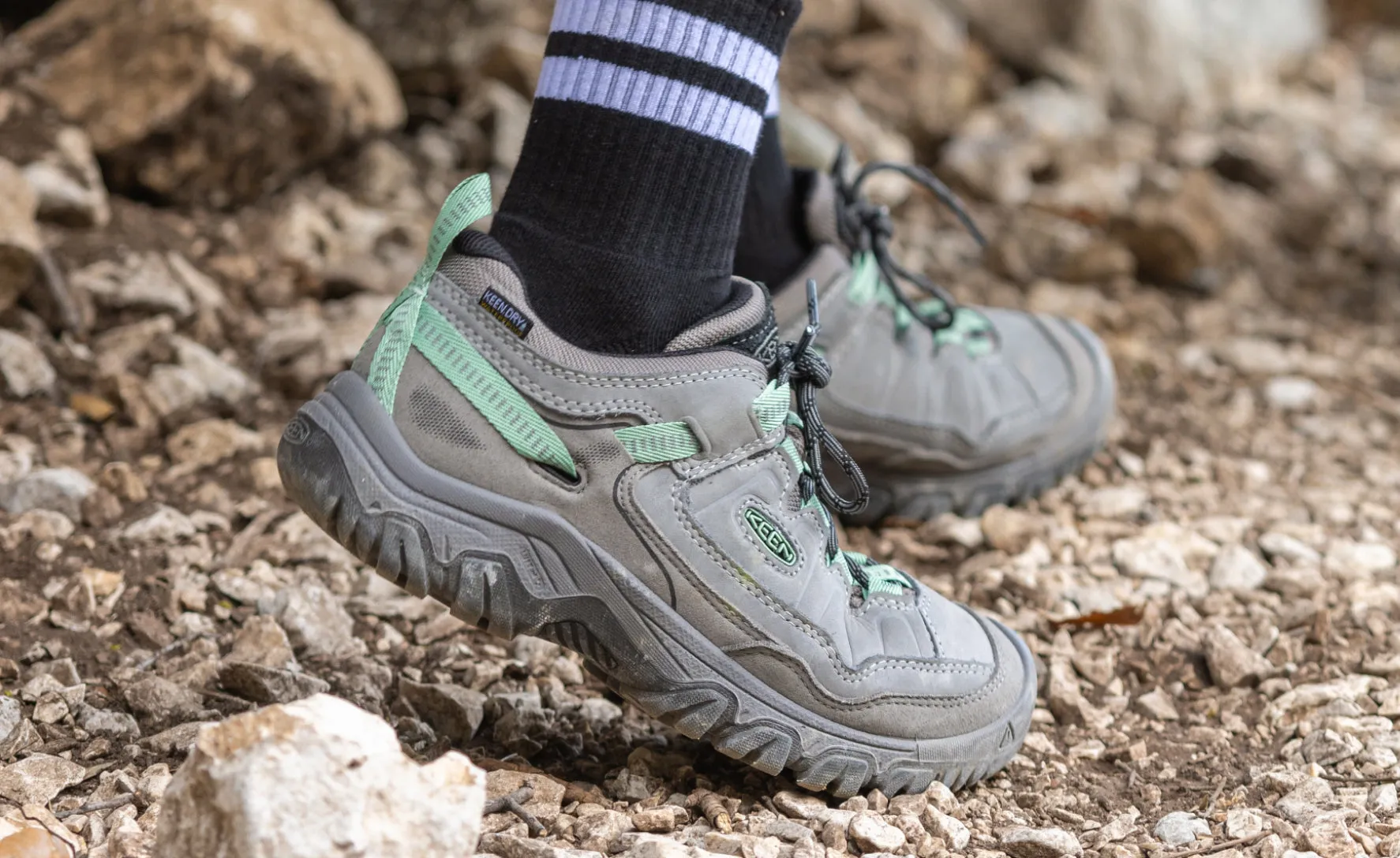 Women's Targhee IV Waterproof Hiking Shoe  |  Brindle/Nostalgia Rose,Anti-Slip
